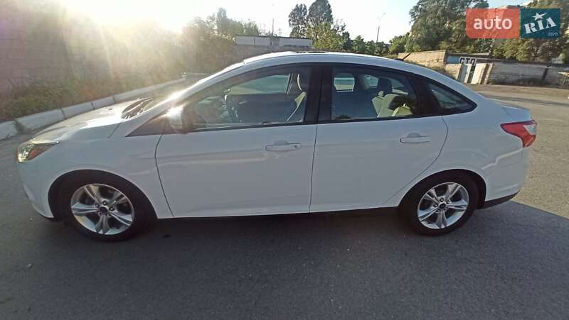 Седан Ford Focus 2014 в Днепре