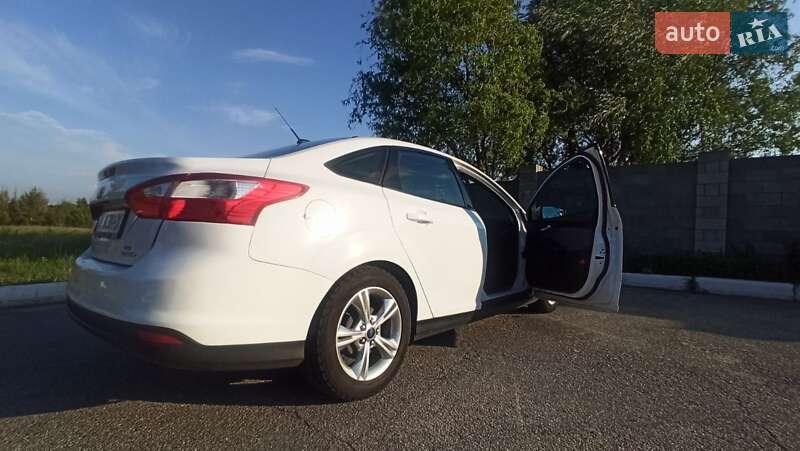 Седан Ford Focus 2014 в Днепре