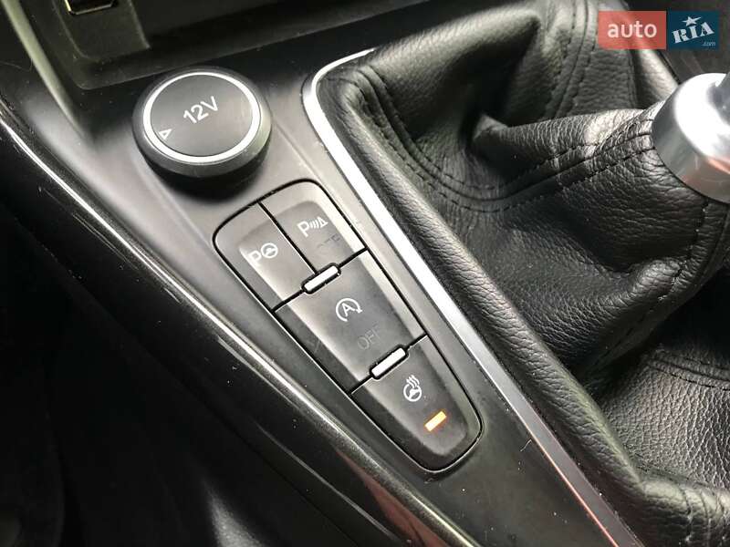 Универсал Ford Focus 2016 в Киеве