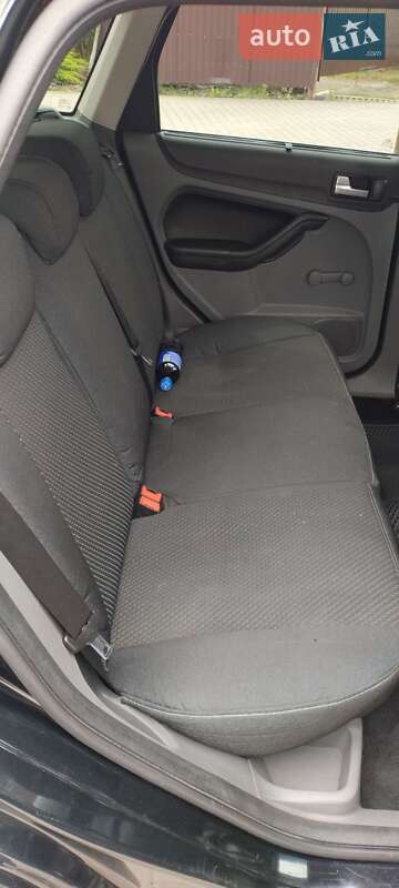 Универсал Ford Focus 2008 в Сокале
