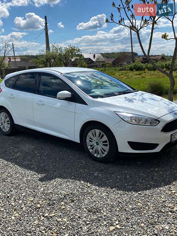 Хэтчбек Ford Focus 2016 в Дрогобыче