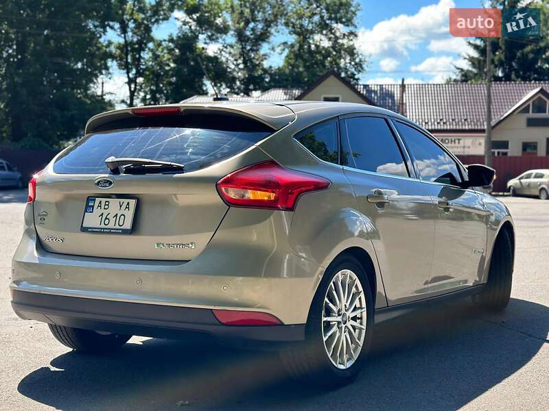 Хетчбек Ford Focus 2015 в Вінниці фото 28 Хетчбек Ford Focus 2015 в Вінниці