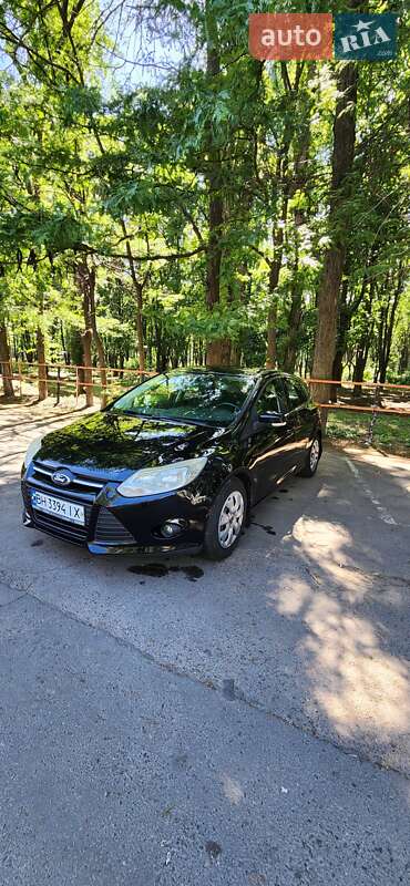 Хэтчбек Ford Focus 2011 в Одессе