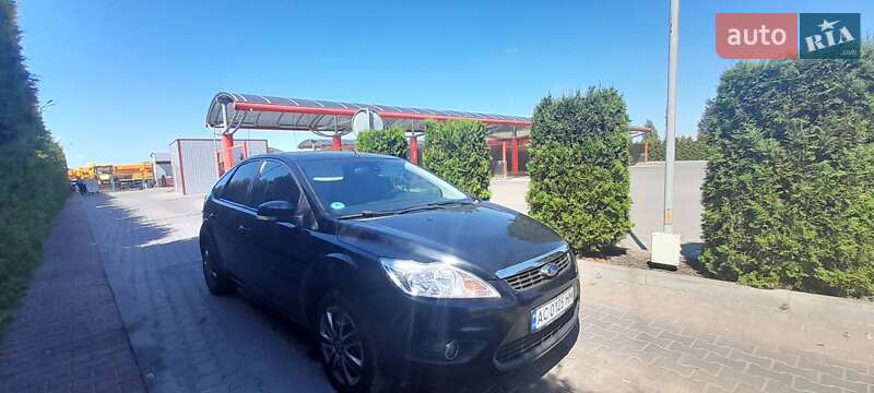 Хэтчбек Ford Focus 2008 в Киеве