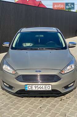 Хэтчбек Ford Focus 2015 в Кицмани