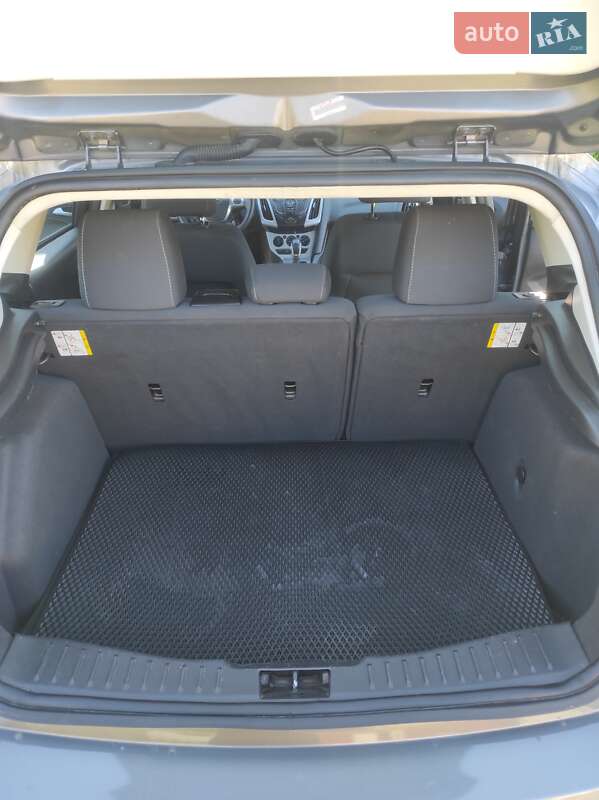 Хэтчбек Ford Focus 2013 в Яготине