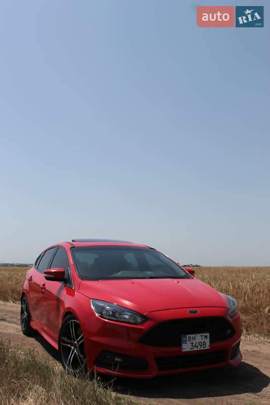 Хэтчбек Ford Focus 2015 в Одессе фото 6 Хэтчбек Ford Focus 2015 в Одессе