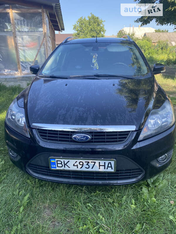 Универсал Ford Focus 2010 в Ровно