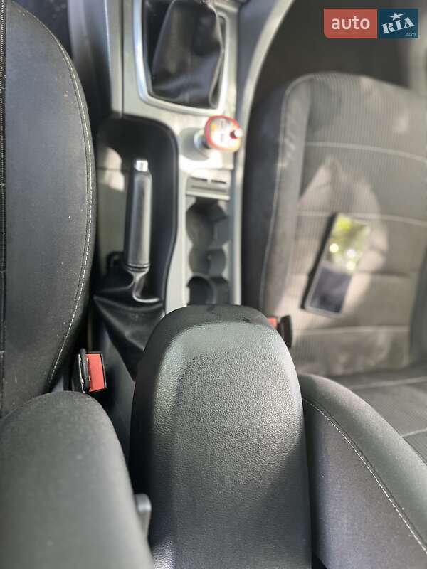 Универсал Ford Focus 2009 в Кропивницком фото 9 Универсал Ford Focus 2009 в Кропивницком