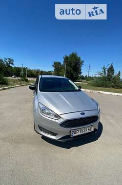 Седан Ford Focus 2015 в Запоріжжі