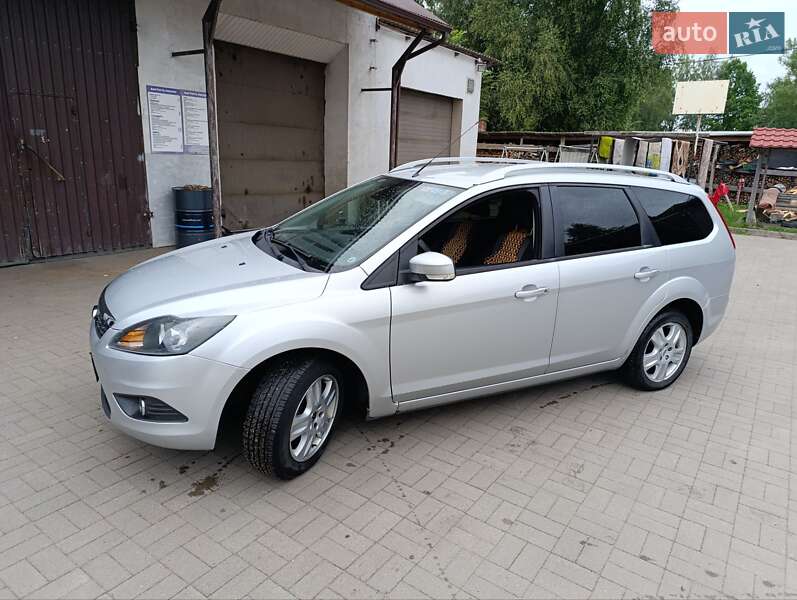 Універсал Ford Focus 2010 в Ратному