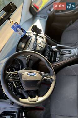 Хэтчбек Ford Focus 2016 в Ровно