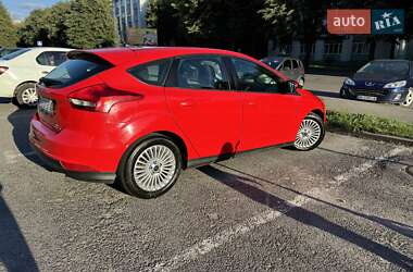 Хэтчбек Ford Focus 2016 в Ровно