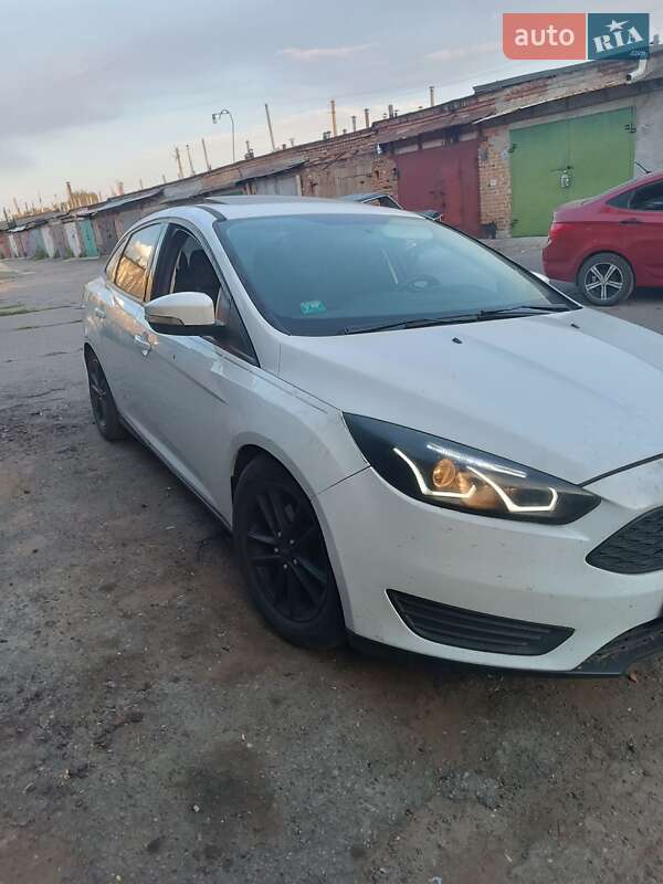 Седан Ford Focus 2015 в Полтаве фото 5 Седан Ford Focus 2015 в Полтаве