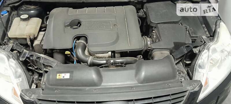 Хетчбек Ford Focus 2010 в Луцьку фото 7 Хетчбек Ford Focus 2010 в Луцьку