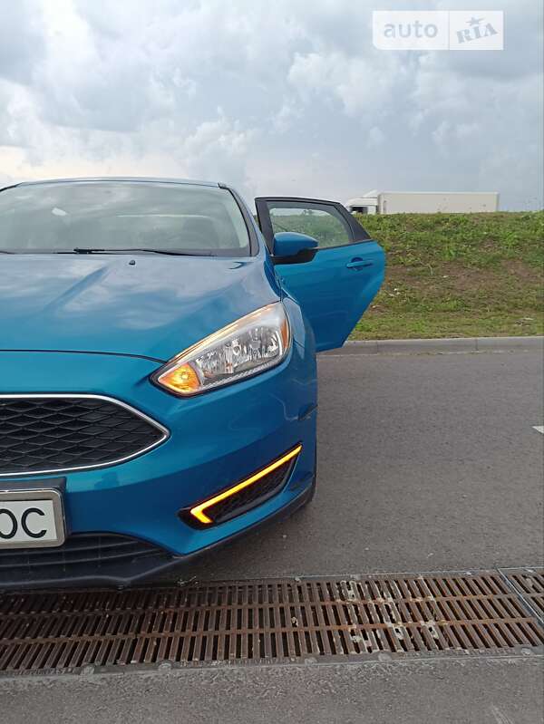 Седан Ford Focus 2015 в Львове