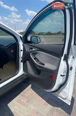 Хэтчбек Ford Focus 2013 в Харькове