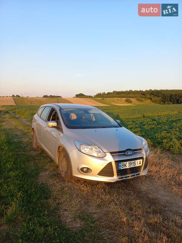 Универсал Ford Focus 2014 в Ровно