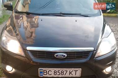 Седан Ford Focus 2011 в 