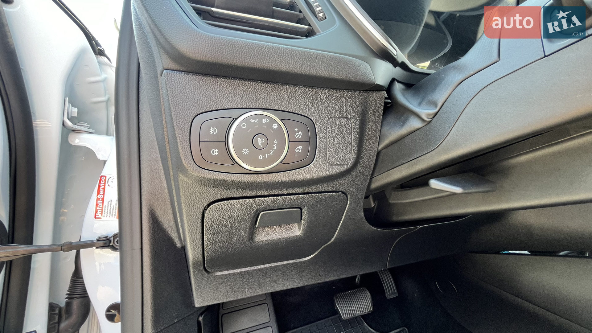2018 Ford Focus - мініатюра 26