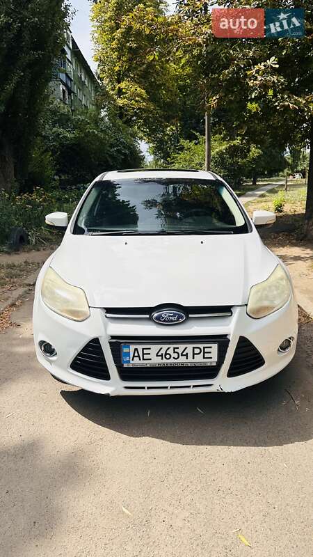 Хэтчбек Ford Focus 2014 в Никополе