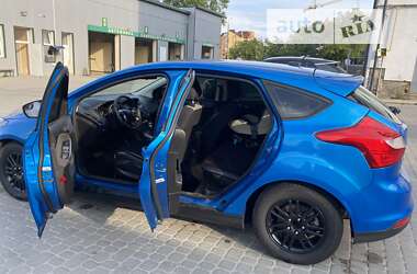 Хэтчбек Ford Focus 2011 в Чорткове