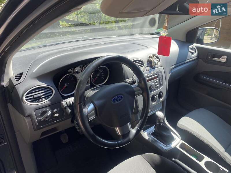 Универсал Ford Focus 2009 в Сваляве