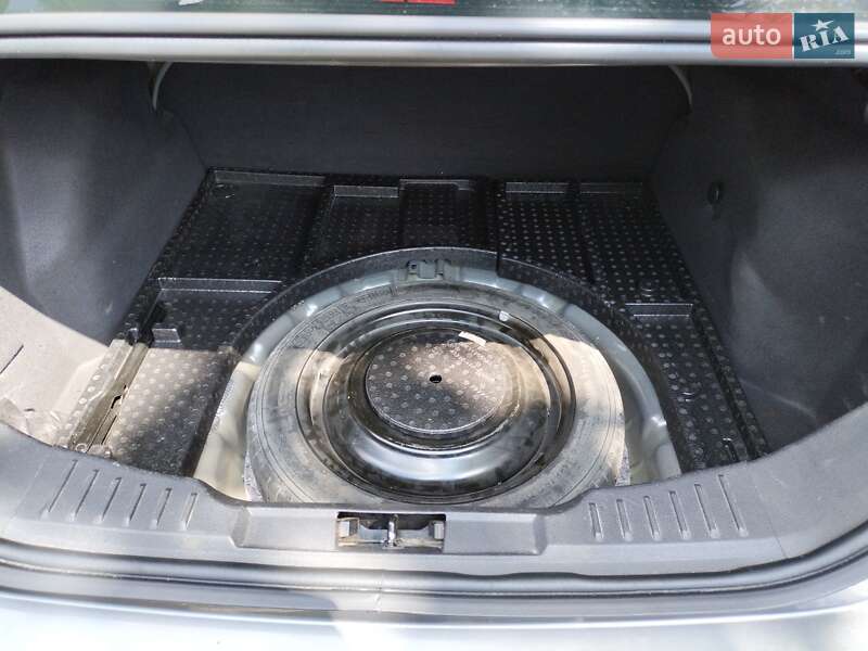 Седан Ford Focus 2014 в Березане фото 16 Седан Ford Focus 2014 в Березане