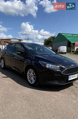 Седан Ford Focus 2014 в 