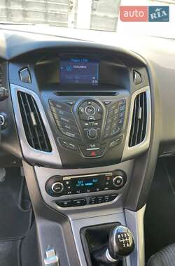 Универсал Ford Focus 2013 в 