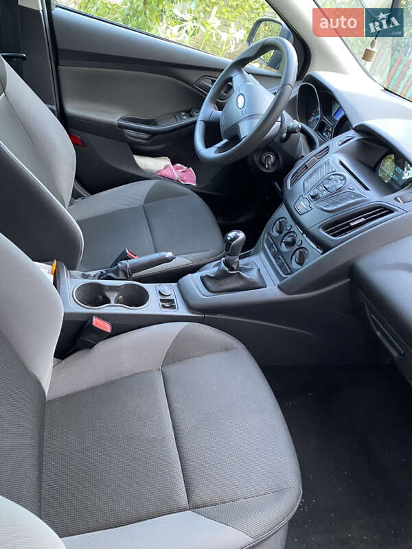 Хэтчбек Ford Focus 2014 в Ровно