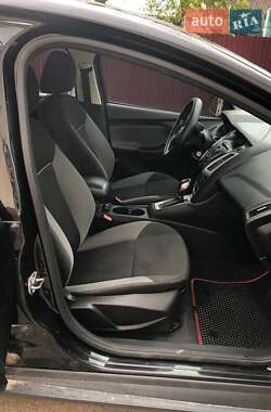 Седан Ford Focus 2014 в Шептицькому