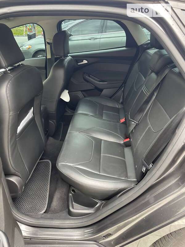 Седан Ford Focus 2015 в Львове