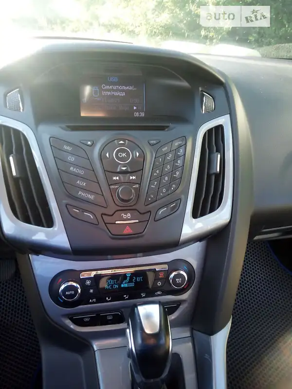 Ford Focus 2012 VIN WF0LXXGCBLCY65086 фото оголошення 8 з 56