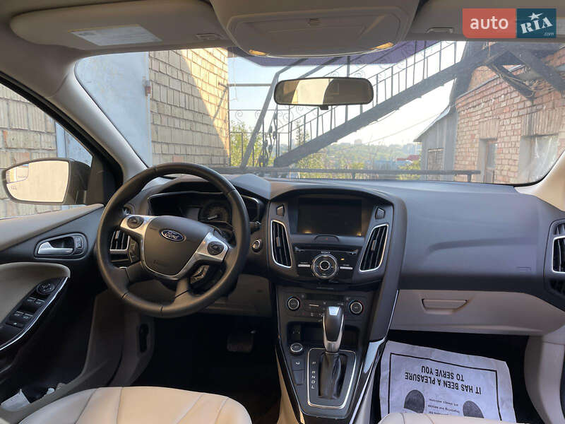 Хэтчбек Ford Focus 2017 в Киеве