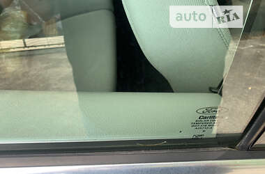 Хэтчбек Ford Focus 2012 в 