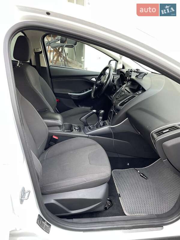 Седан Ford Focus 2013 в Житомире