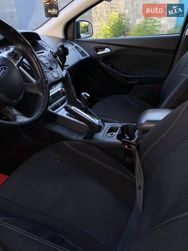 Седан Ford Focus 2013 в Вольнянске
