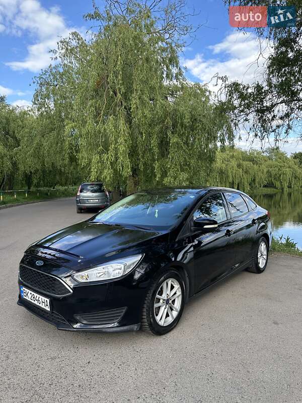 Седан Ford Focus 2015 в Рівному