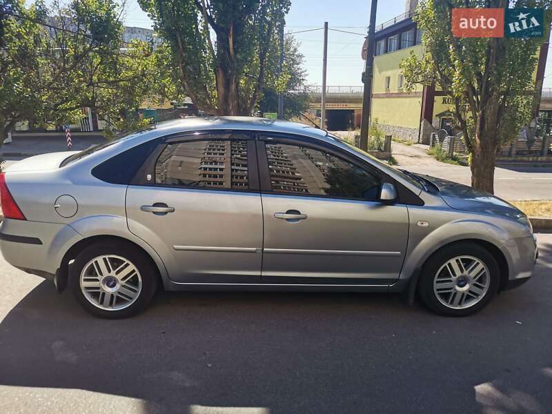 Ford Focus 2005