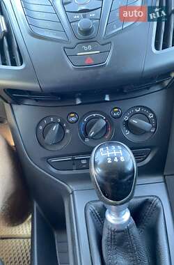 Универсал Ford Focus 2014 в 