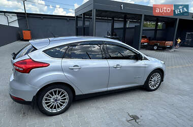 Хэтчбек Ford Focus 2016 в Житомире