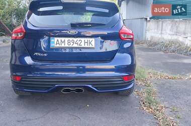 Хэтчбек Ford Focus 2017 в Житомире