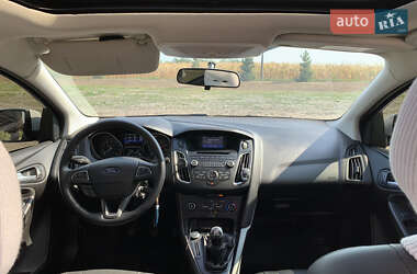 Хетчбек Ford Focus 2015 в Смілі
