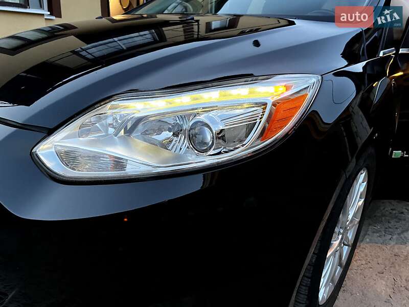 Хэтчбек Ford Focus 2012 в Луцке