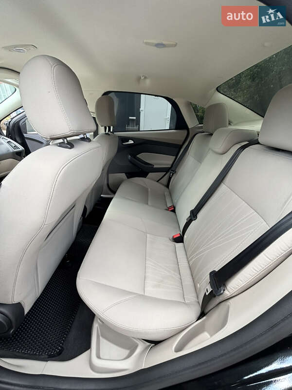 Седан Ford Focus 2015 в Полтаве фото 10 Седан Ford Focus 2015 в Полтаве