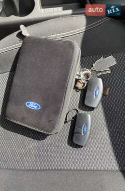 Седан Ford Focus 2007 в Бурыни