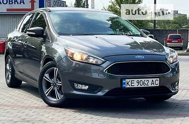 Седан Ford Focus 2017 в Дніпрі