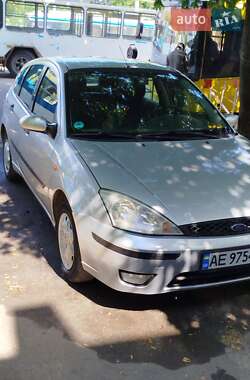 Хэтчбек Ford Focus 2002 в 