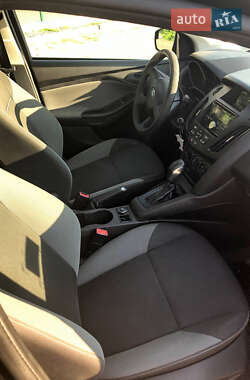 Седан Ford Focus 2013 в 